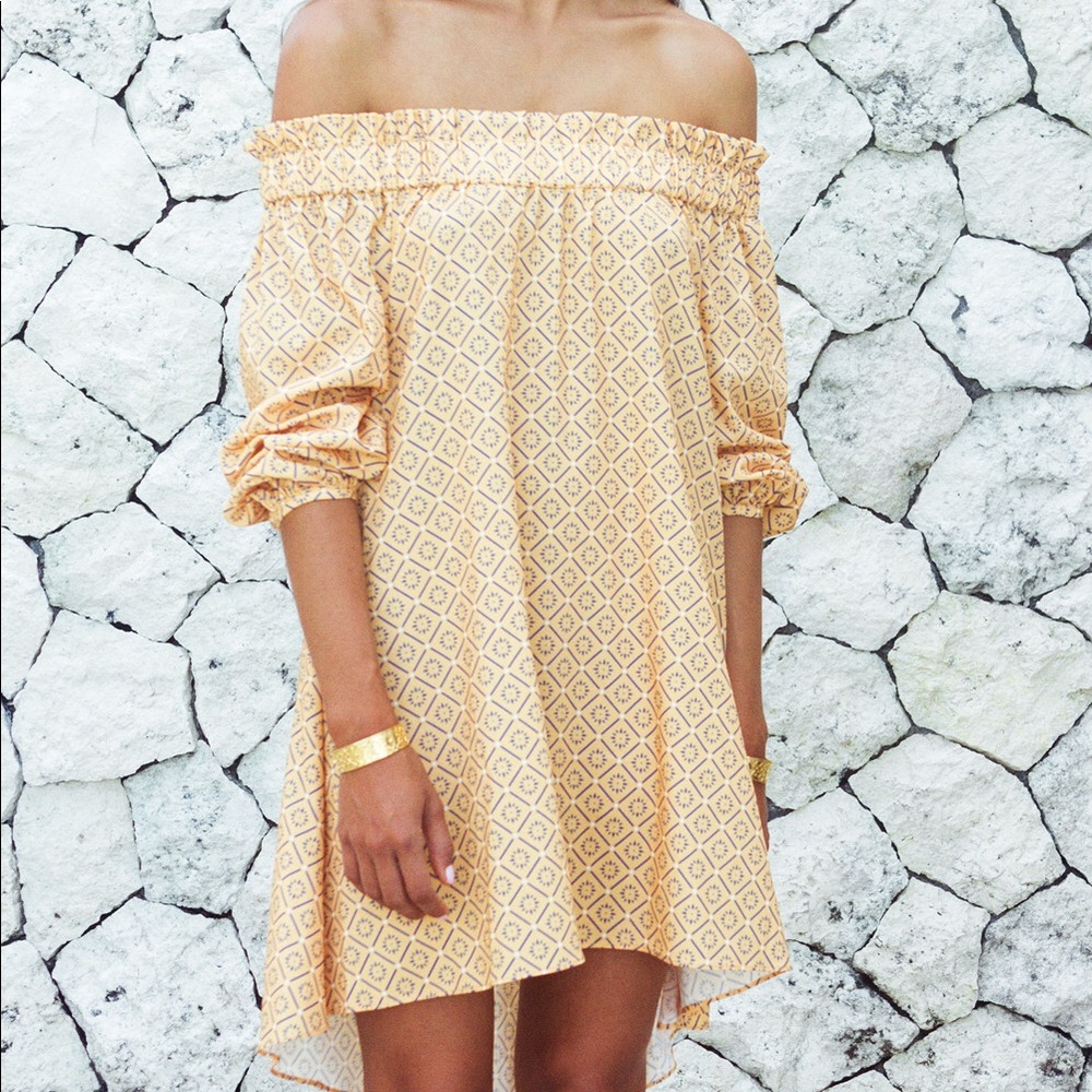 Off shoulder Dress